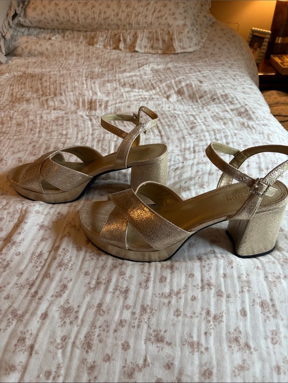 Kenneth Cole Reaction Metallic Gold Crisscross Platform Block Heels